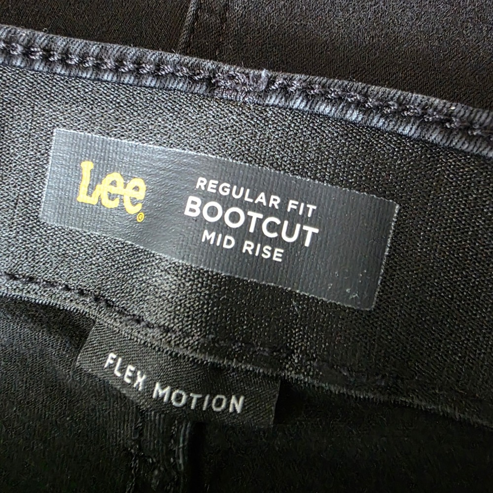 Lee Regular Fit Bootcut Mid Rise Flex Motion Black Jeans Womens 16 Long - Picture 8 of 12